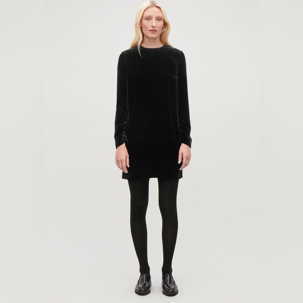 NWOT COS velvet dress 4